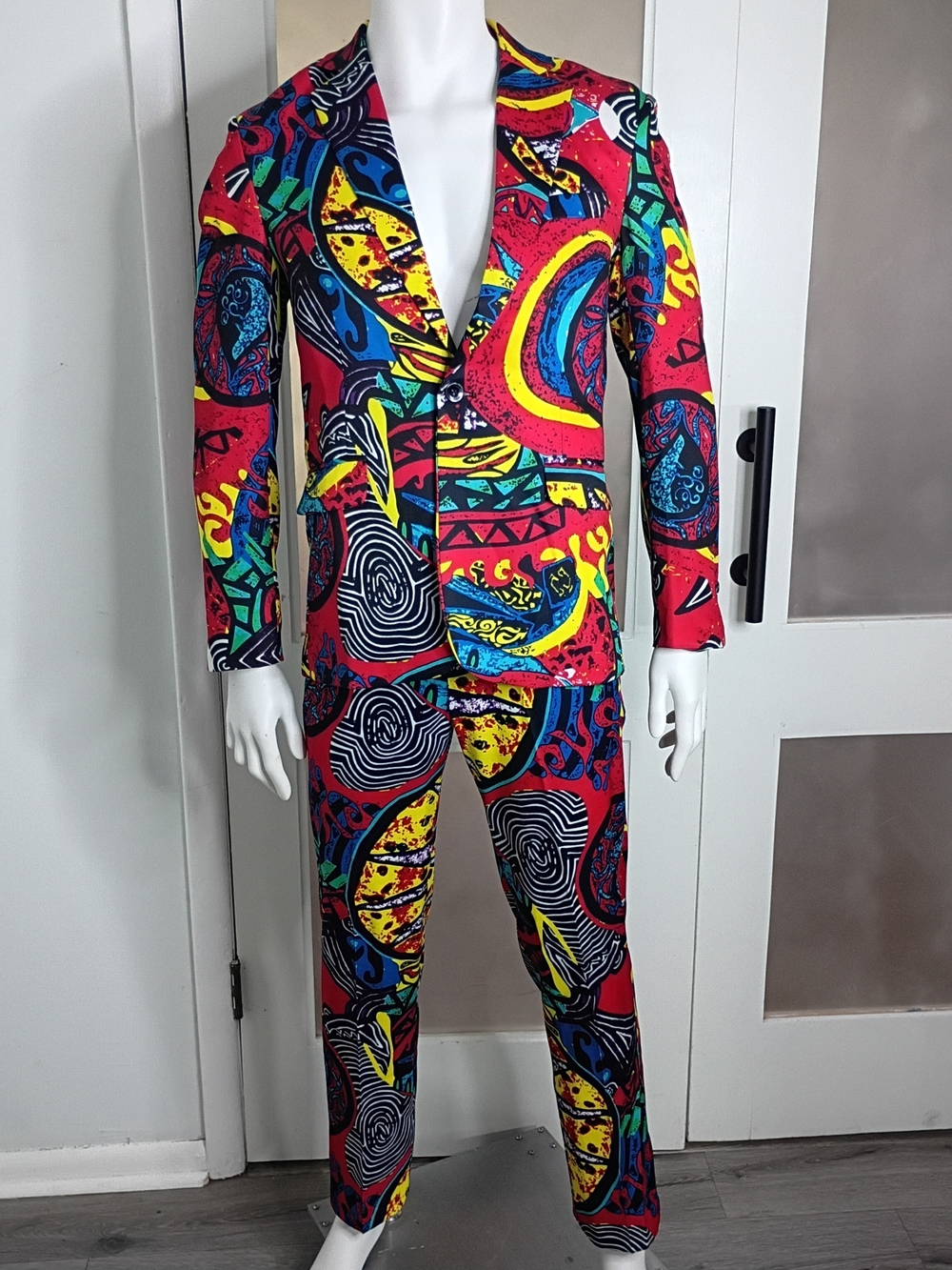 Men's Multicolor Abstract Statement Blazer & Pants Suit